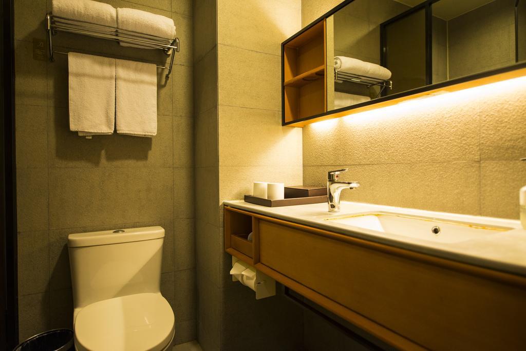 JI Hotel Kunming Green Lake Branch Exterior foto